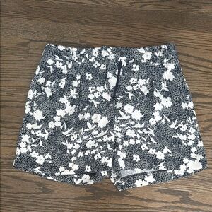 MICHAEL Michael Kors High Waist Black and White Shorts
